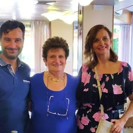 President Ξενοδοχείο