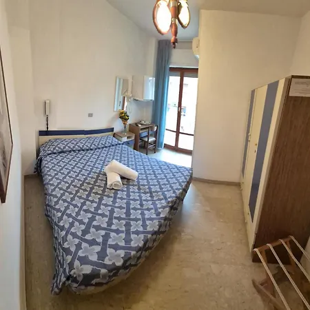 酒店 总统酒店 圣贝内代托-德尔特龙托