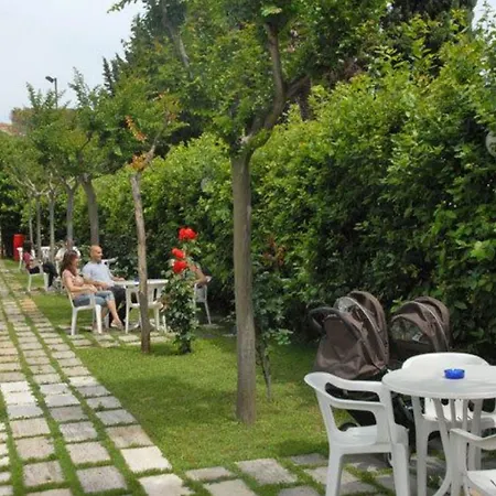 President Ξενοδοχείο 3*