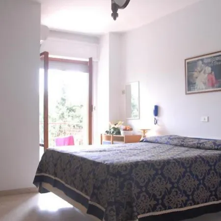 Ξενοδοχείο President 3*