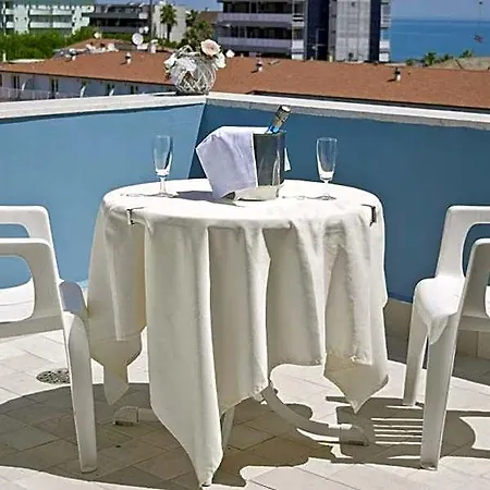 President Hotel