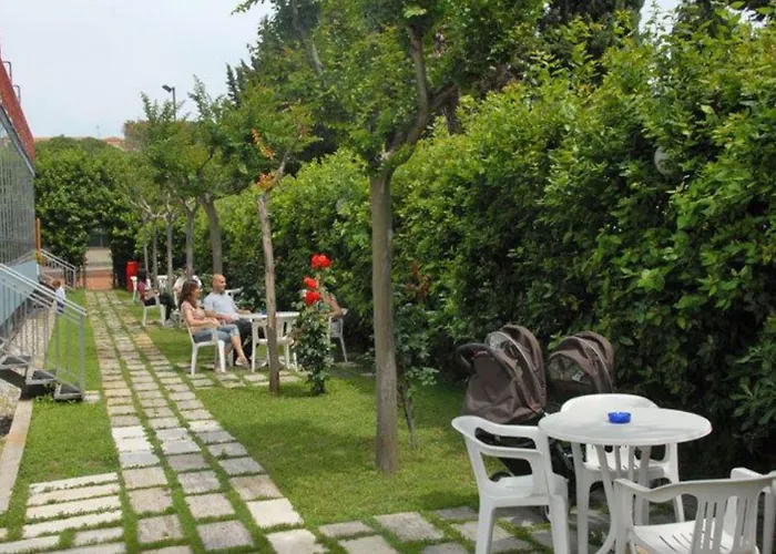 President Ξενοδοχείο 3*