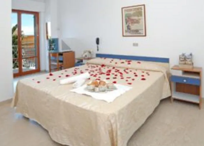 Ξενοδοχείο President